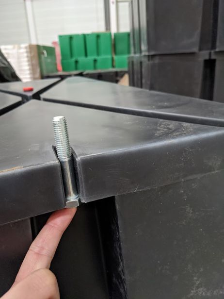 Ponton schwarz 200 Liter, PE