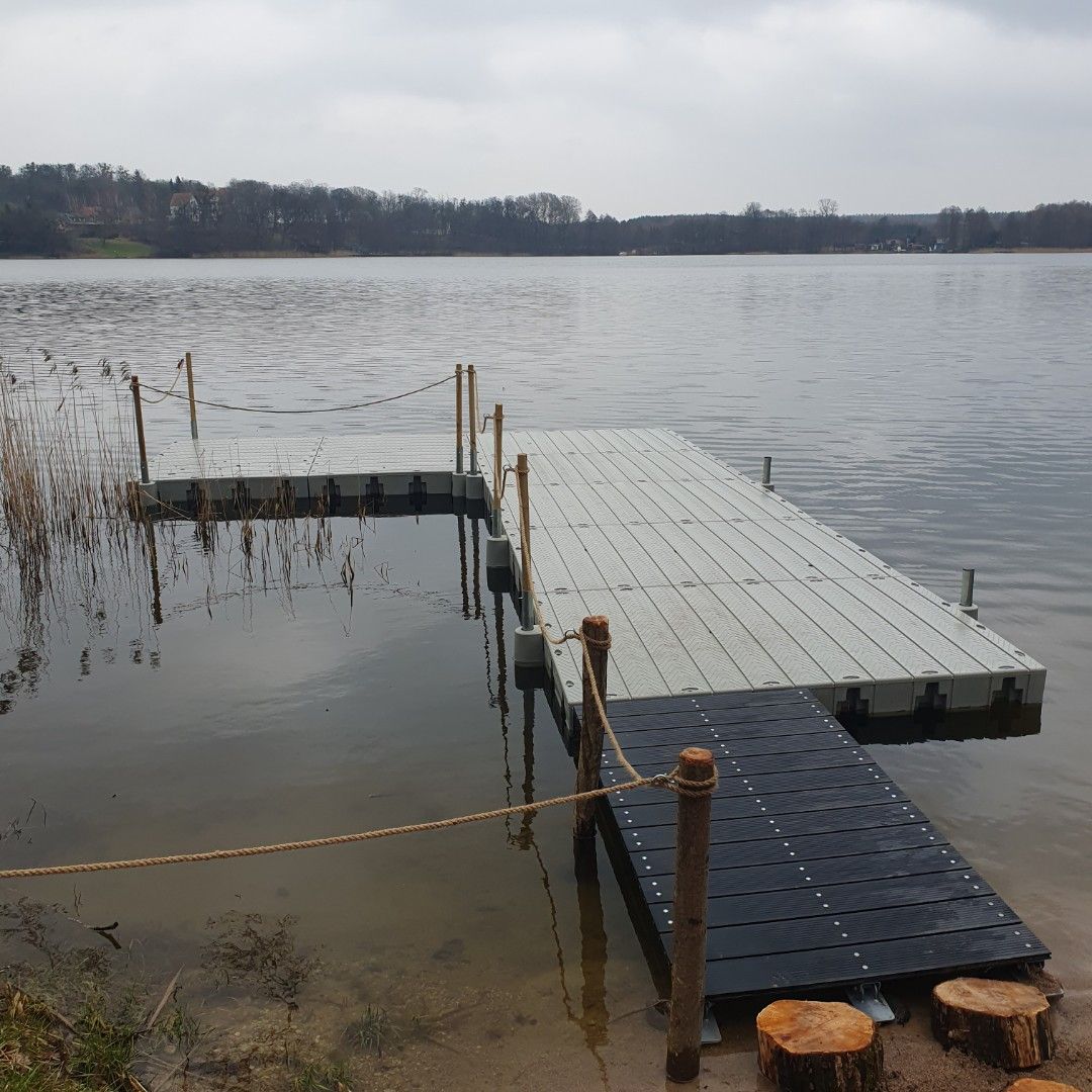 Übergang zum modularen Schwimmsteg 200×110 cm