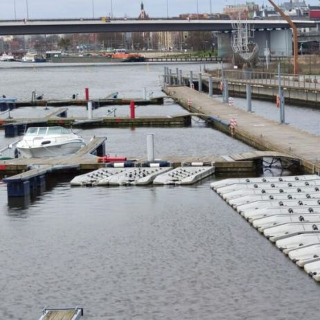 Plate-forme de jet ski à conduire avec kit de connecteur de quai