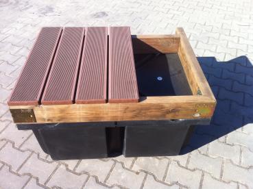 green_pontoon_1